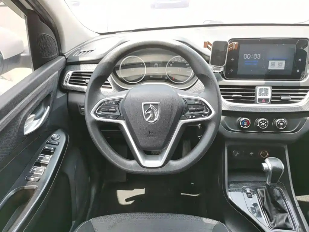 Baojun 730 2019 2019 1.5T CVT Fashion 7-Seater China V