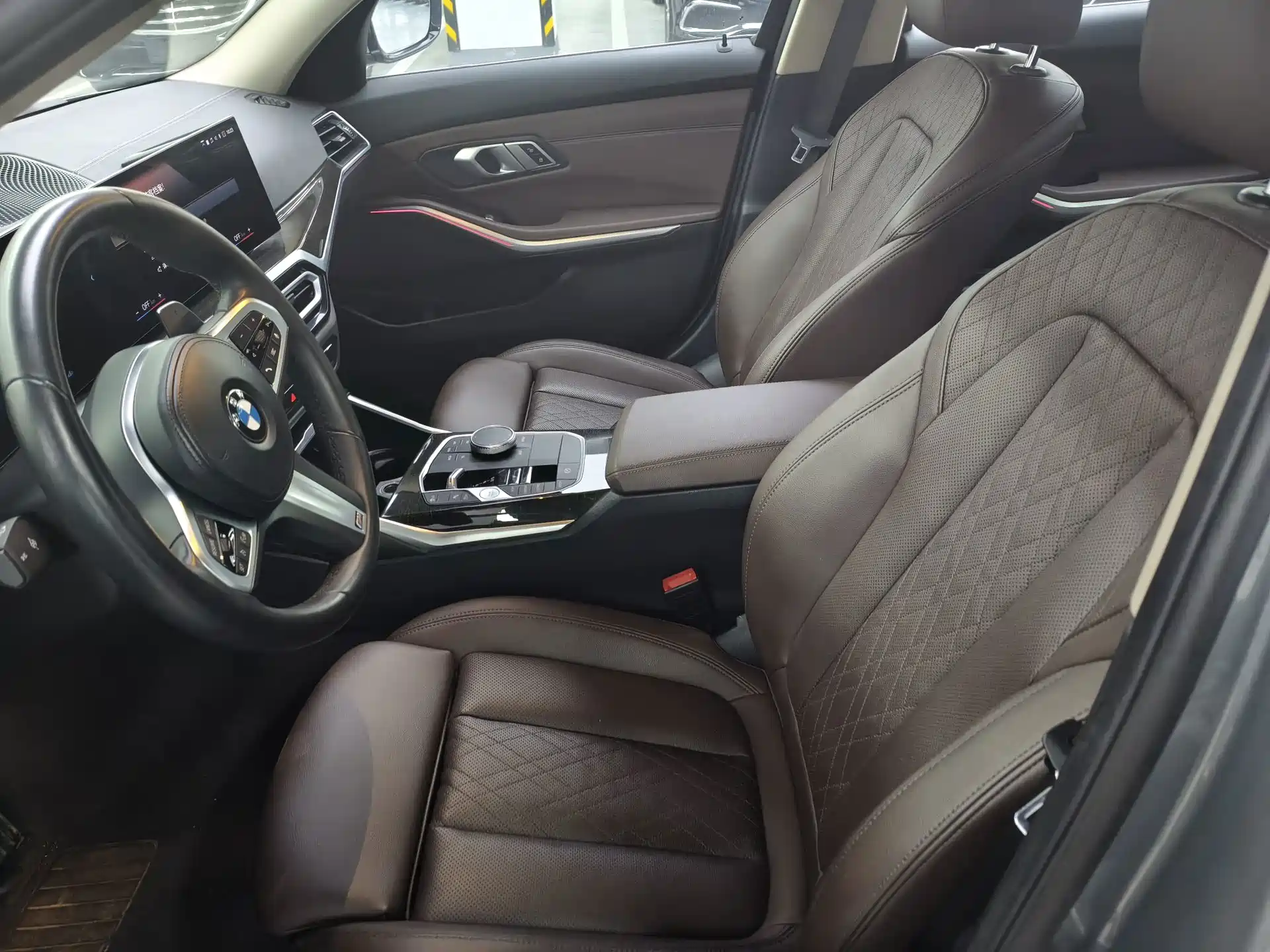 Photo 5 - BMW 3 Series
