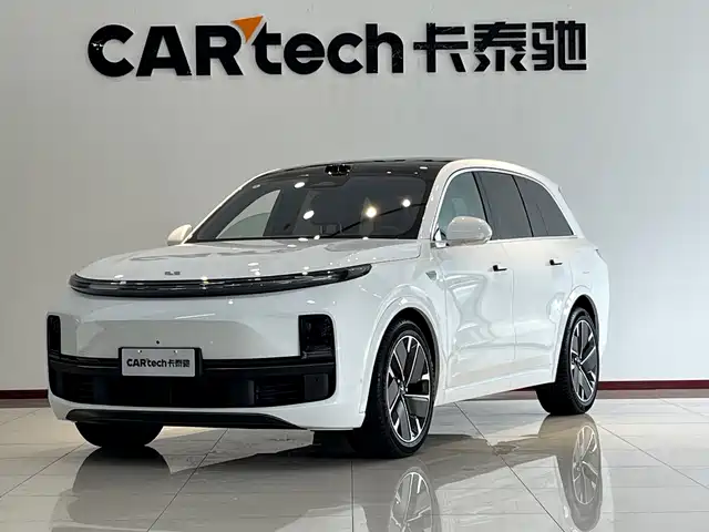 Li Auto Li L8 2025