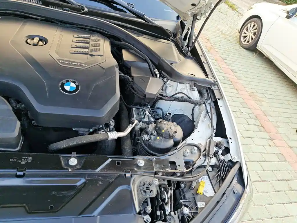 Фото 20 - BMW 3 Series