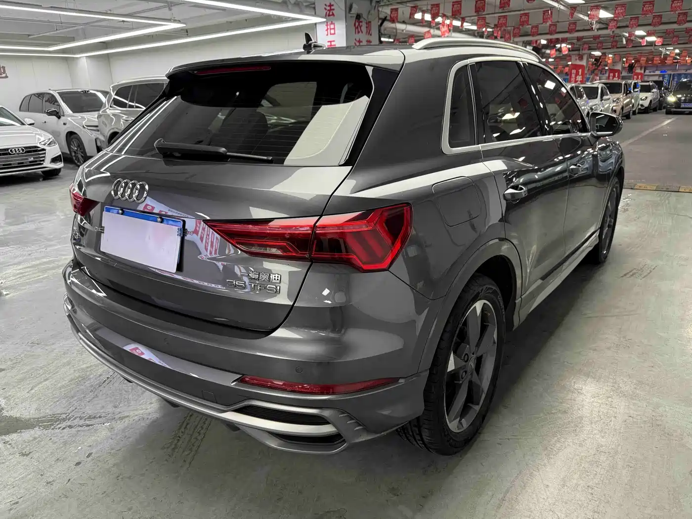 Фото 9 - Audi Q3