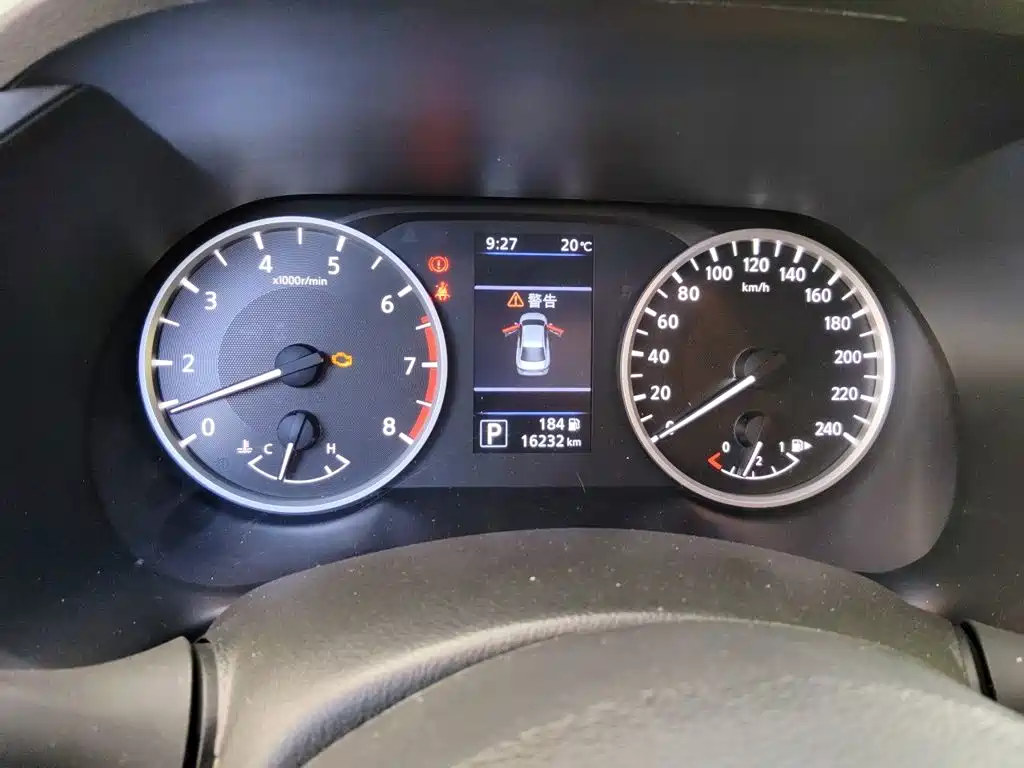 Nissan SYLPHY, миниатюра 7