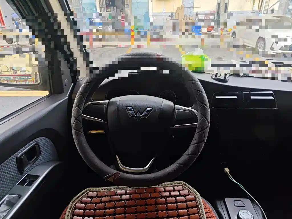 Wuling Motors Wuling Rongguang EV 2021 2020 Passenger Van Basic 7-seater 300KM
