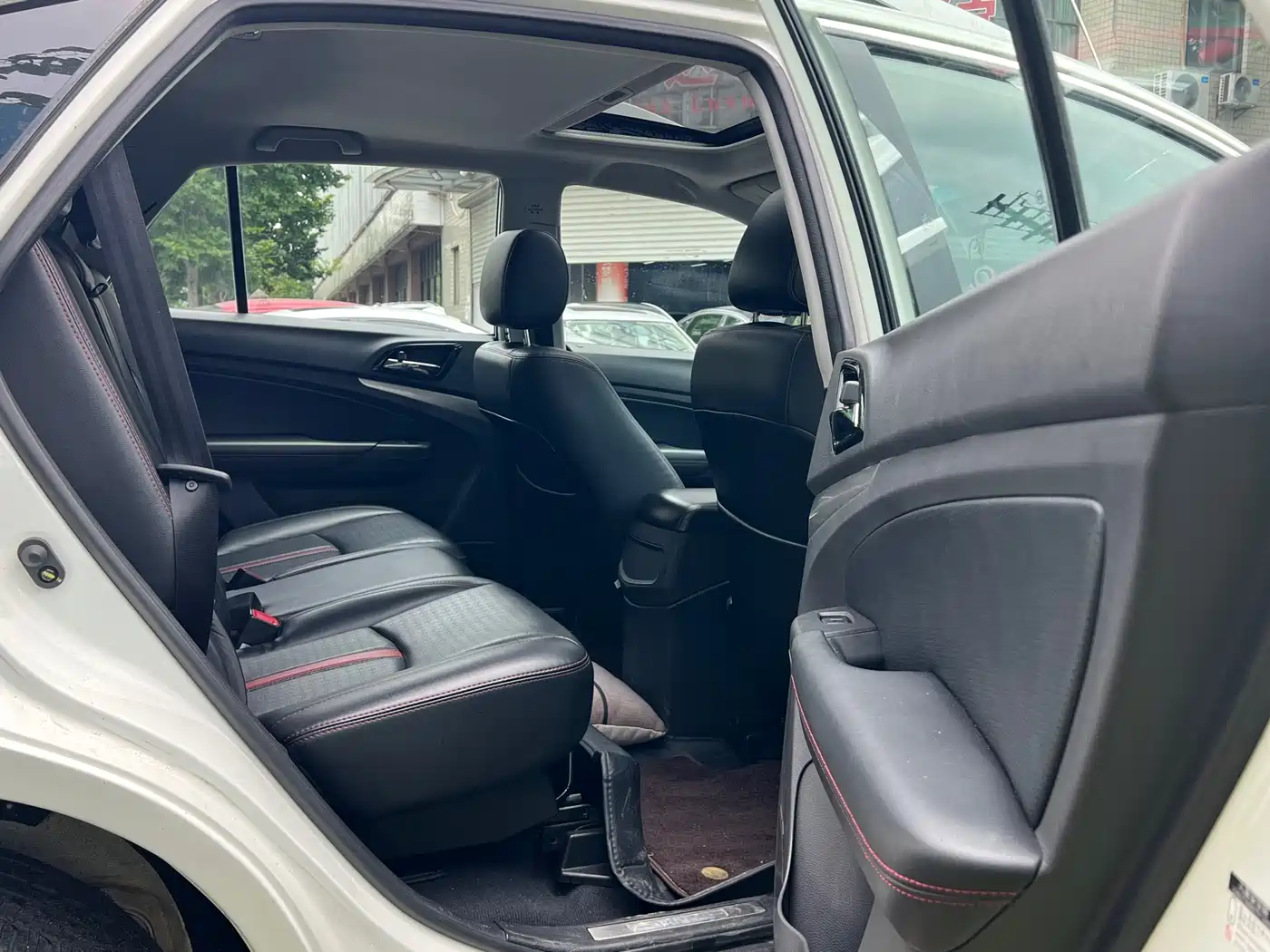 BYD S7 2015 2015 2.0T Automatic Flagship Model