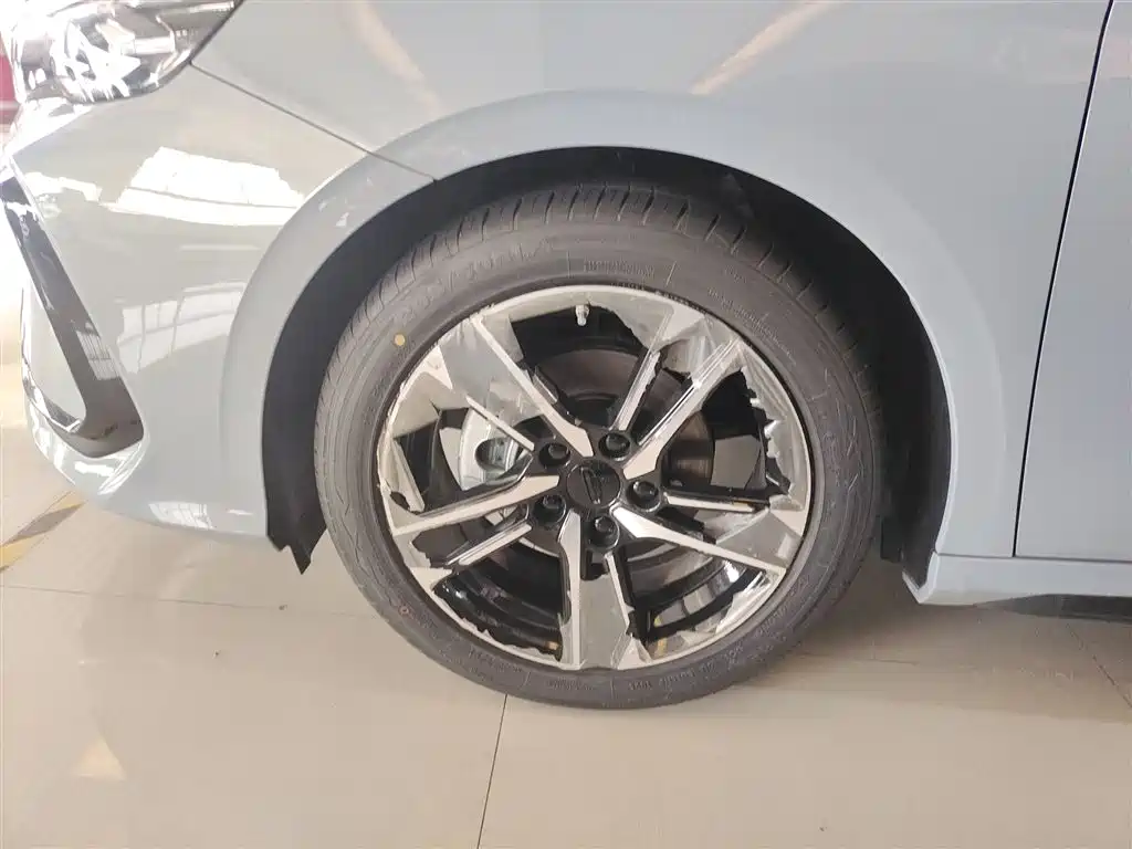 Geely Binrui 2026 2024 Binrui COOL 1.5T DCT Soaring Dragon Edition
