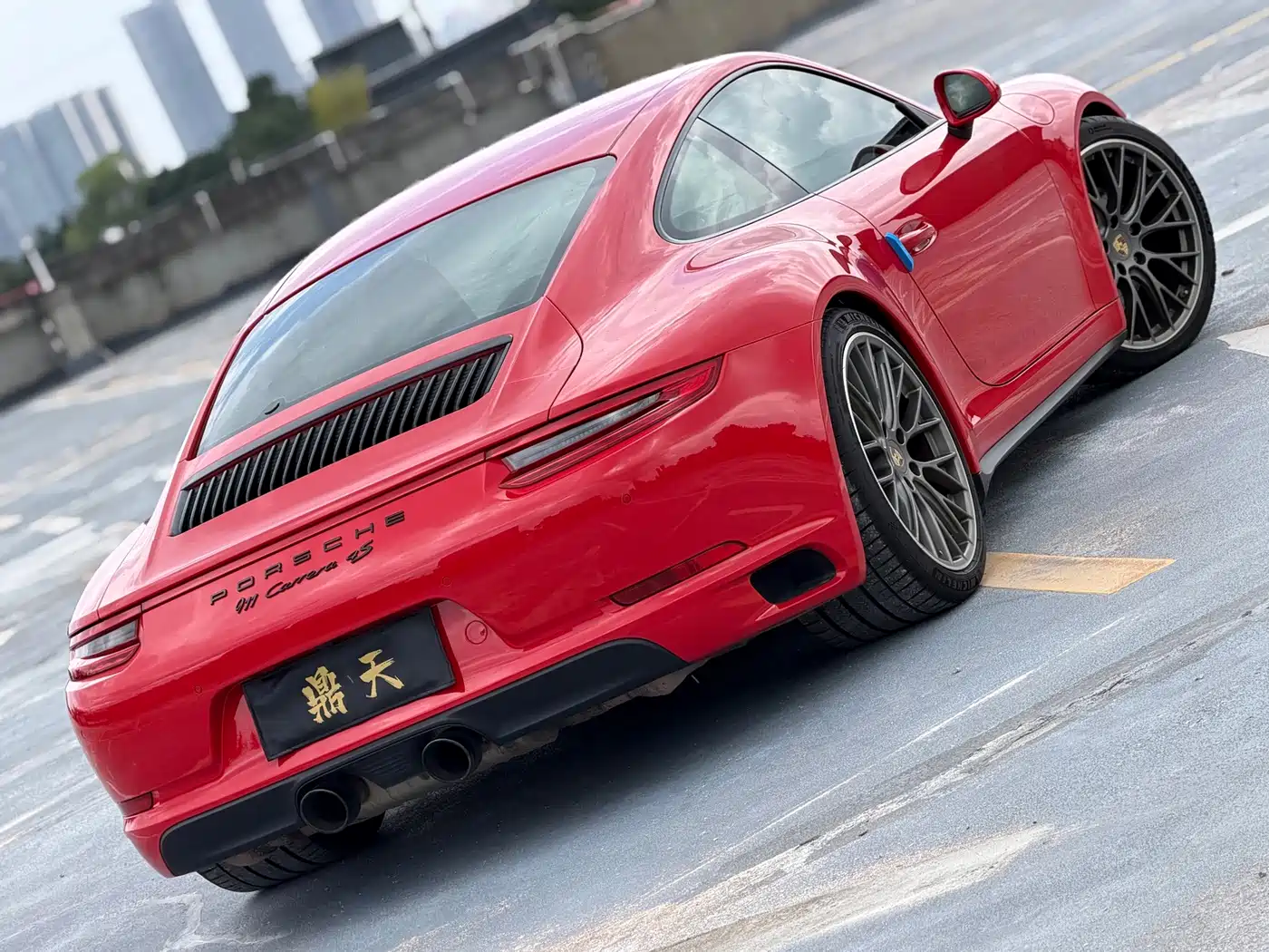 Photo 3 - Porsche 911