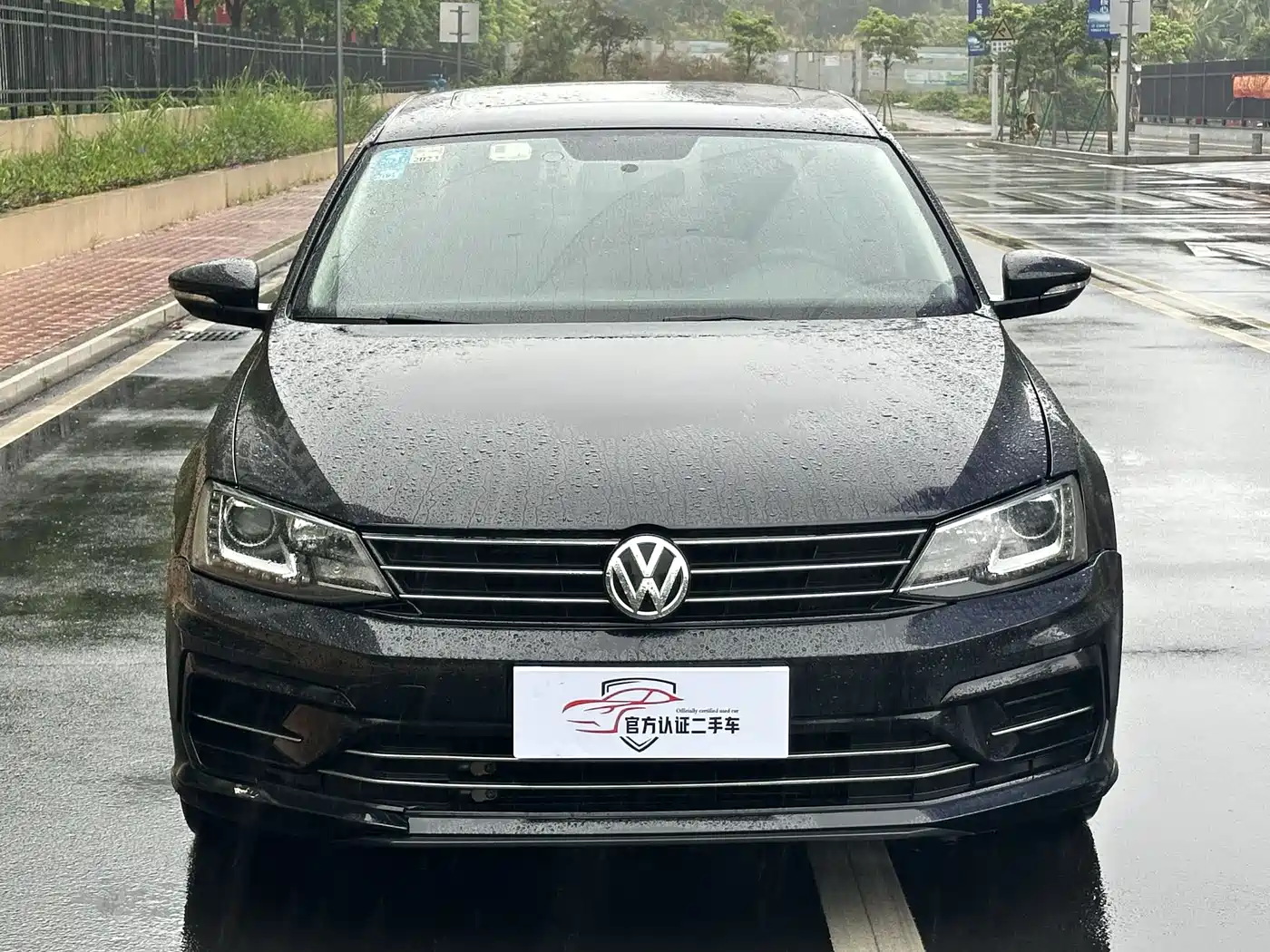 Volkswagen Sagitar 2019 280TSI DSG Luxury Edition China VI фото 2