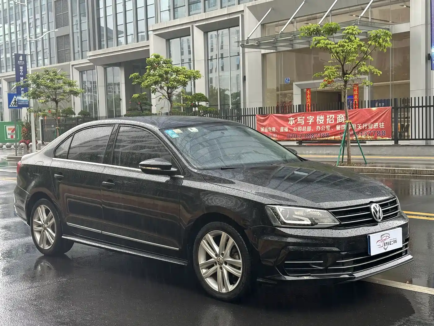 Volkswagen Sagitar 2019 280TSI DSG Luxury Edition China VI фото 3