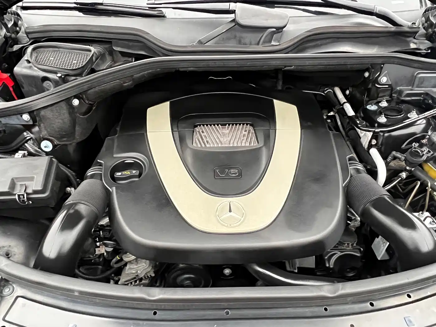 Mercedes-Benz M-Class 2010 ML 300 4MATIC фото 25