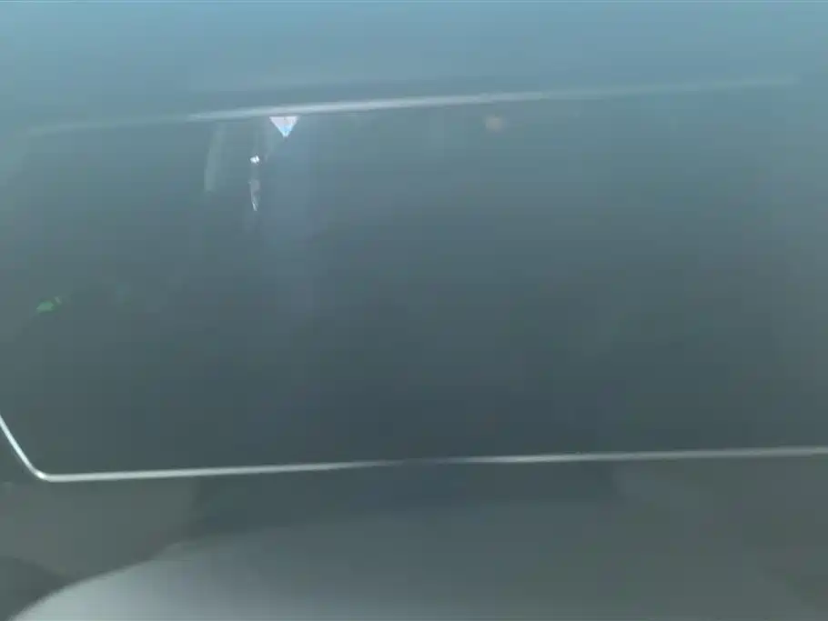 Hongqi HS5 2022 2.0T Smart Connect Flagship AWD Edition фото 14