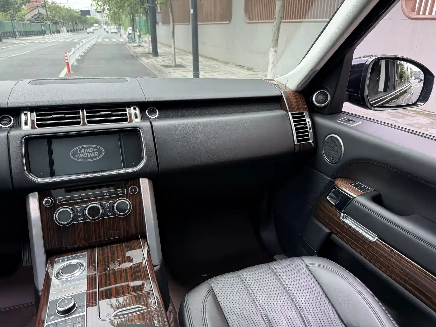 Фото 7 - Land Rover Range Rover