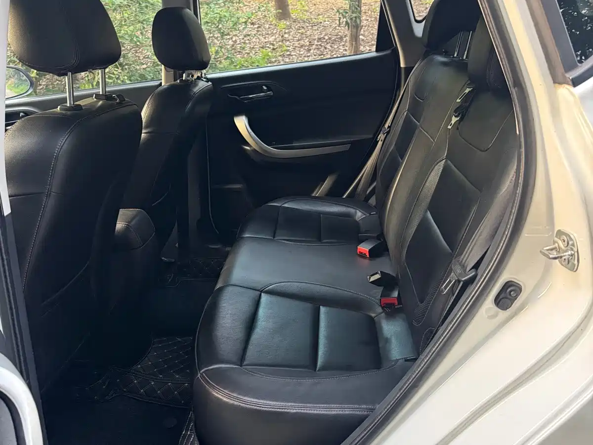 Changan CS35 2015 2014 1.6L Manual Luxury Type China IV