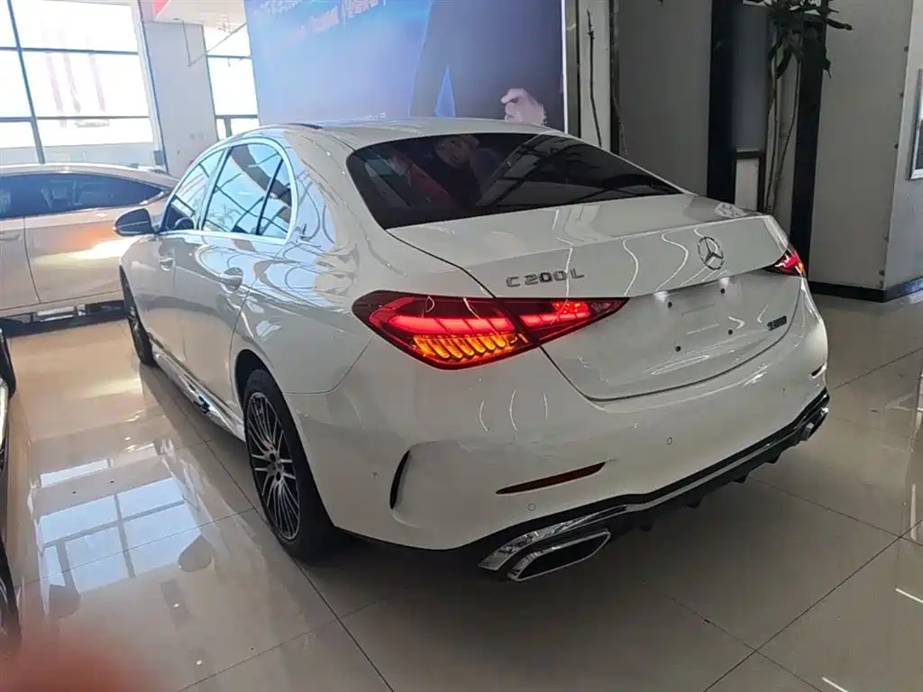 Mercedes-Benz C-Class 2023 Facelift C 200 L Sport Edition фото 5