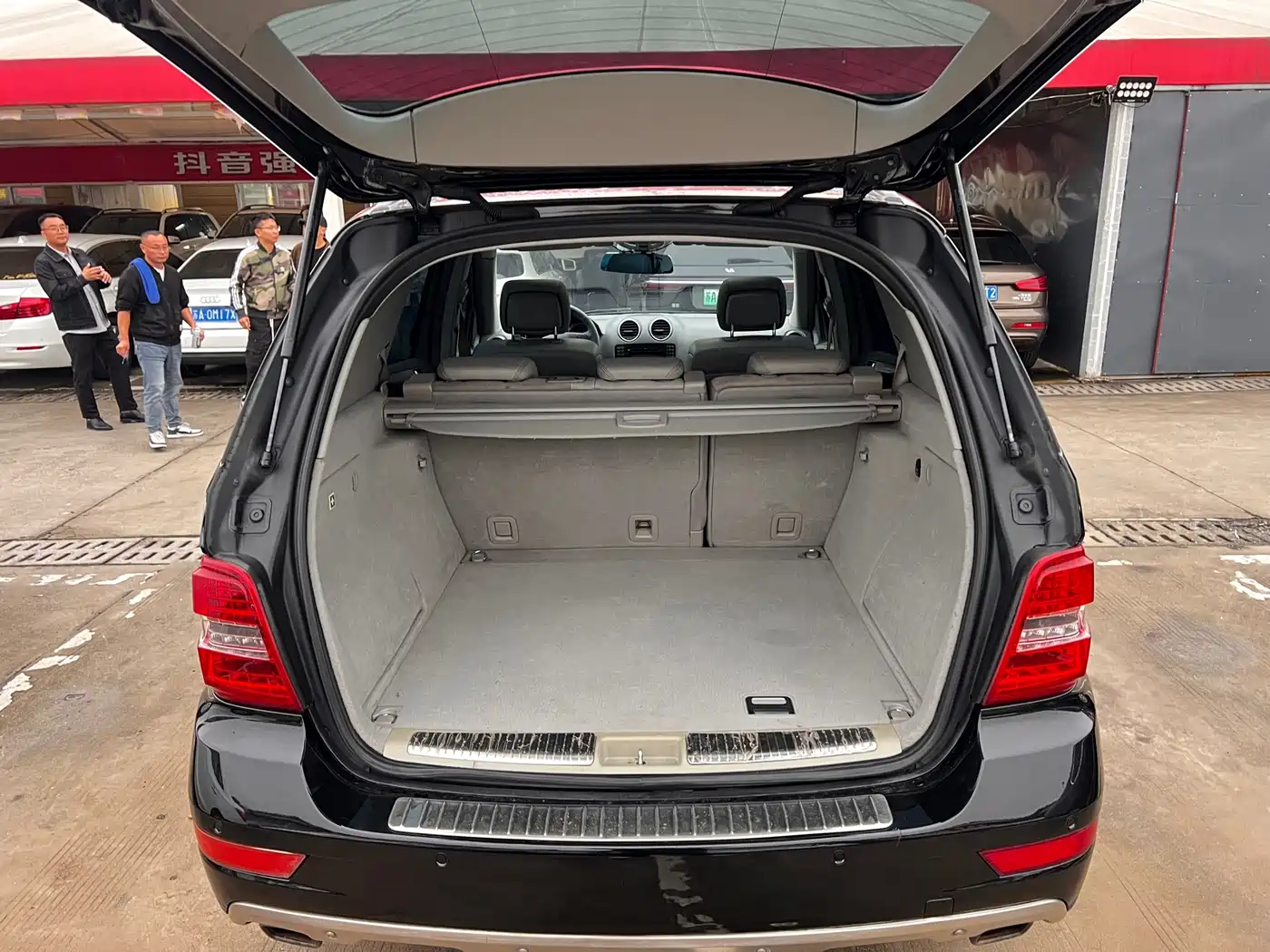 Mercedes-Benz M-Class 2010 ML 300 4MATIC фото 20