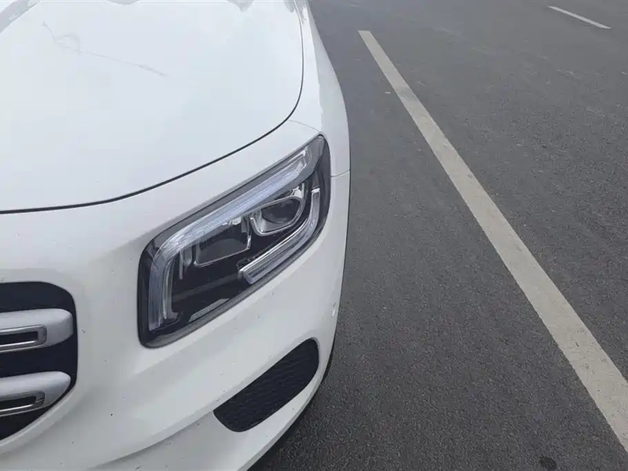 Mercedes-Benz GLB 2022 Model GLB 200 Fashion Edition фото 5
