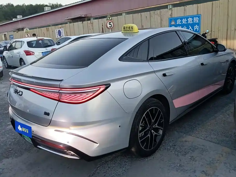 BYD Seal 2023 2023 DM-i 1.5T 121km Flagship