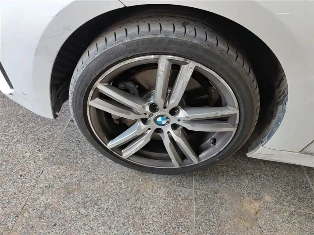 BMW 1 Series 2020 Model 125i Leading M Sport Package фото 25