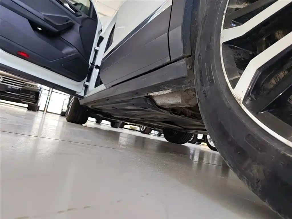 Volkswagen T-ROC 2022 280TSI DSG 2WD Comfort PLUS фото 22