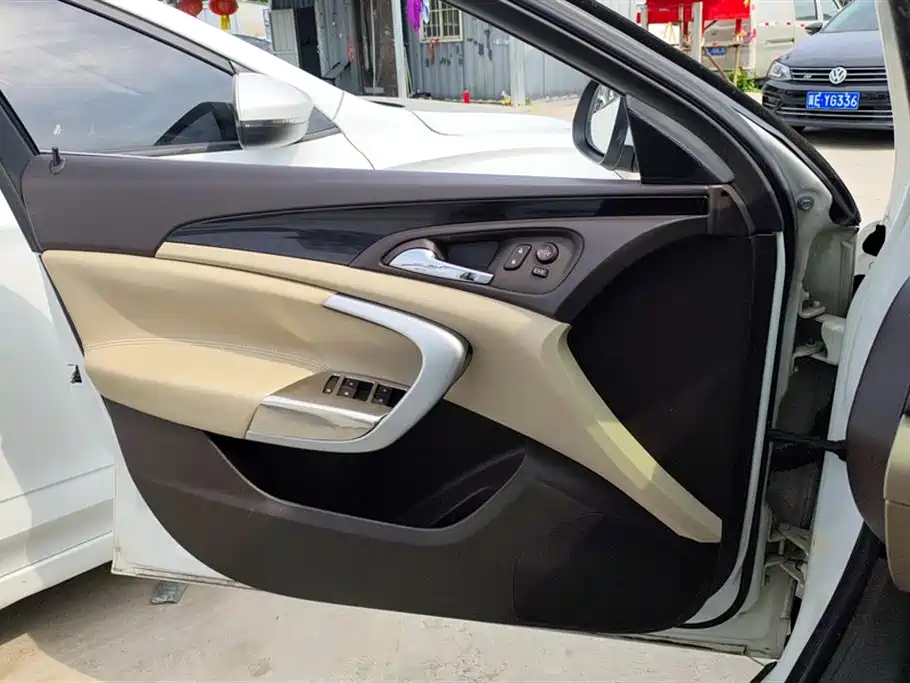 Buick Regal 2015 2.0L Leading Fashion Model фото 7