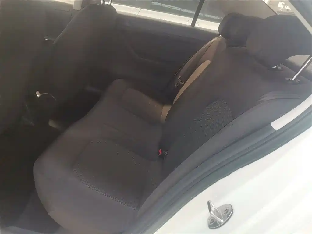 Volkswagen Jetta 2019 Dream Edition 1.5L Auto Fashion фото 17