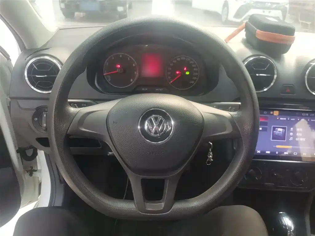 Volkswagen Jetta 2019 Dream Edition 1.5L Auto Fashion фото 11