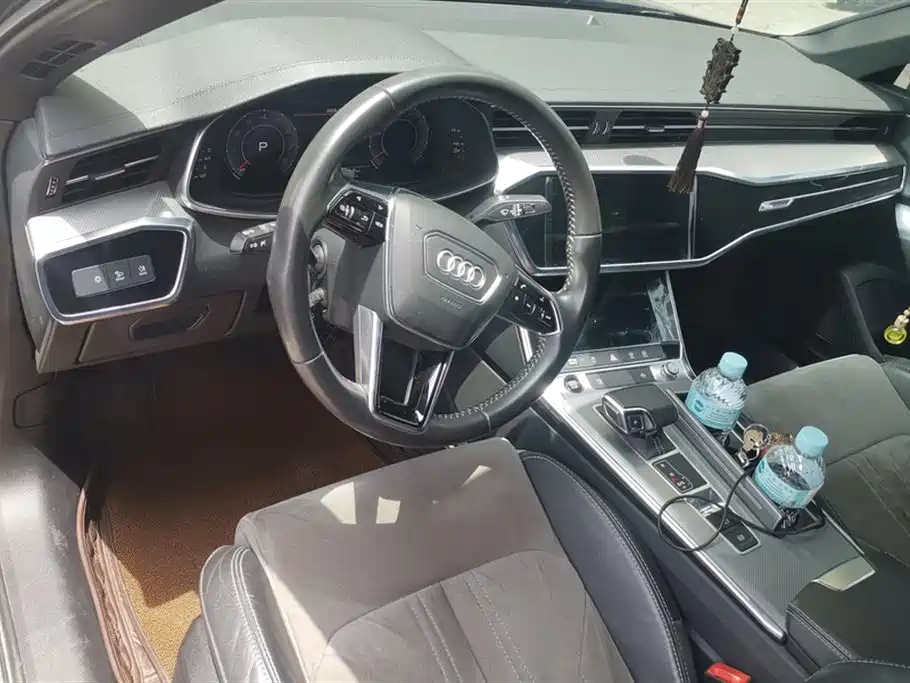Audi A6L 2020 45 TFSI Premium Dynamic фото 12
