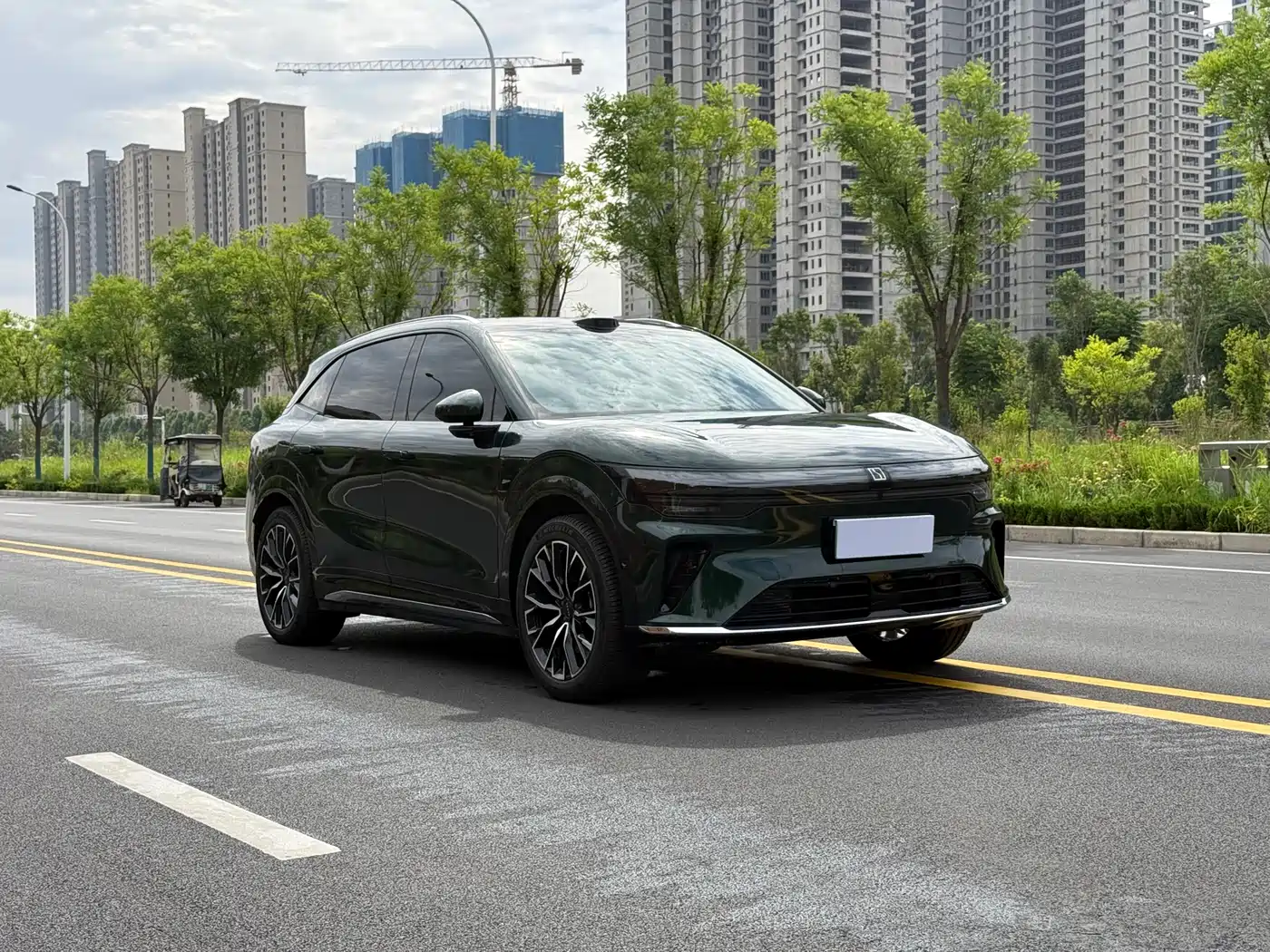 Zeekr 7X 2026 Model 75kWh RWD Smart Driving Edition фото 3