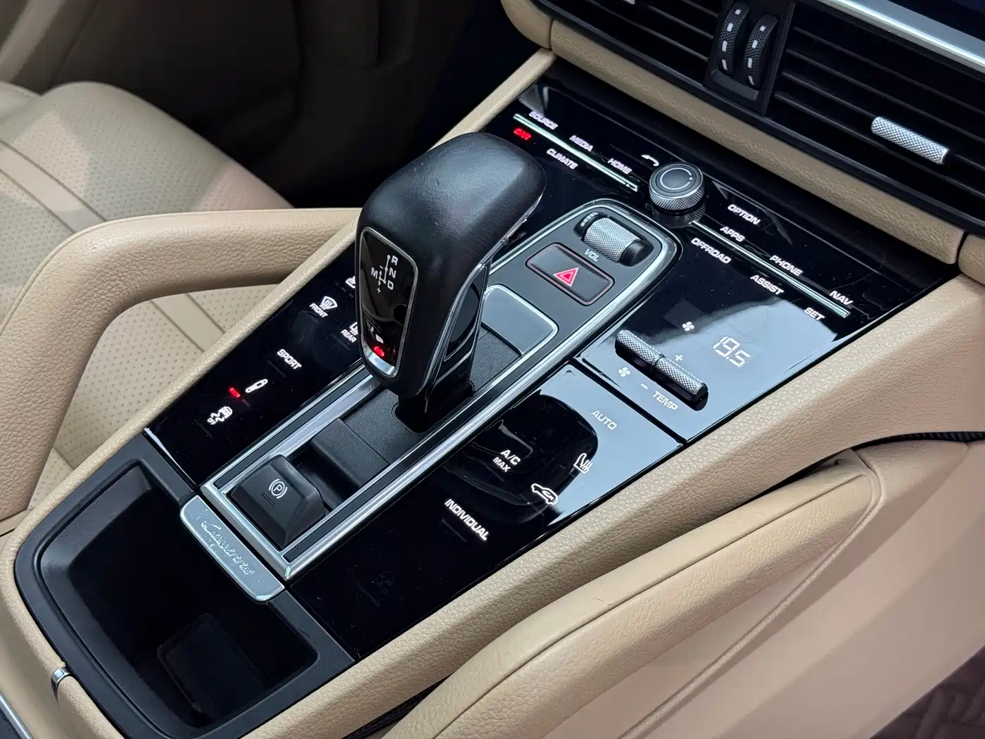 Porsche Cayenne 2018 Cayenne 3.0T фото 18