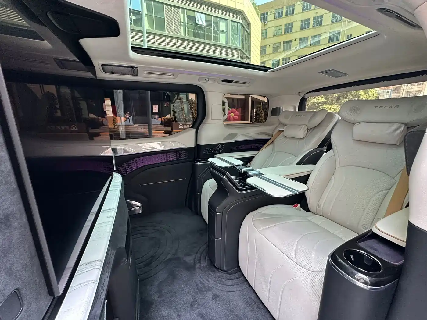 ZEEKR EXTREME KRYPTON 009