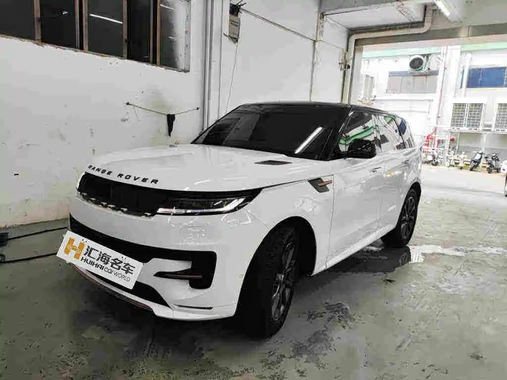 Land Rover Range Rover Sport 2024 400PS Dynamic SE