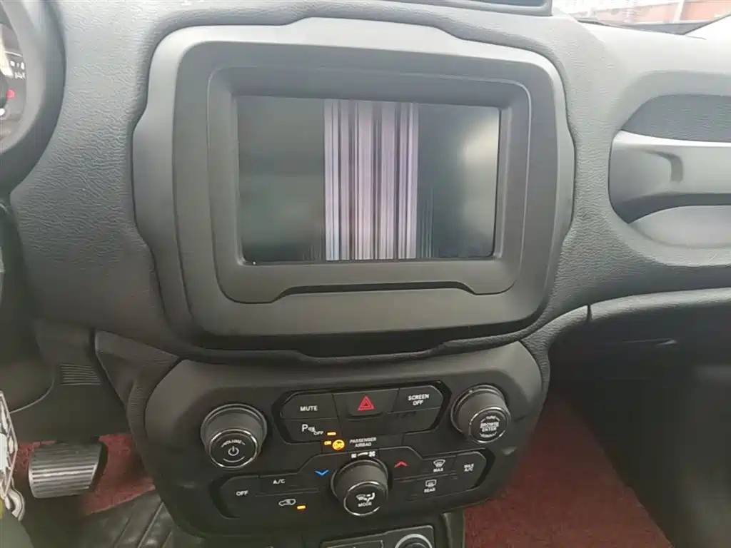 Jeep Renegade 2018 2018 Connected Large Screen Edition 180T Automatic High Energy