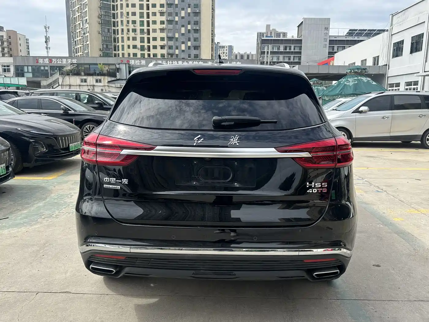 Hongqi HS5 2022 2.0T Smart Connect Flagship AWD Edition фото 6