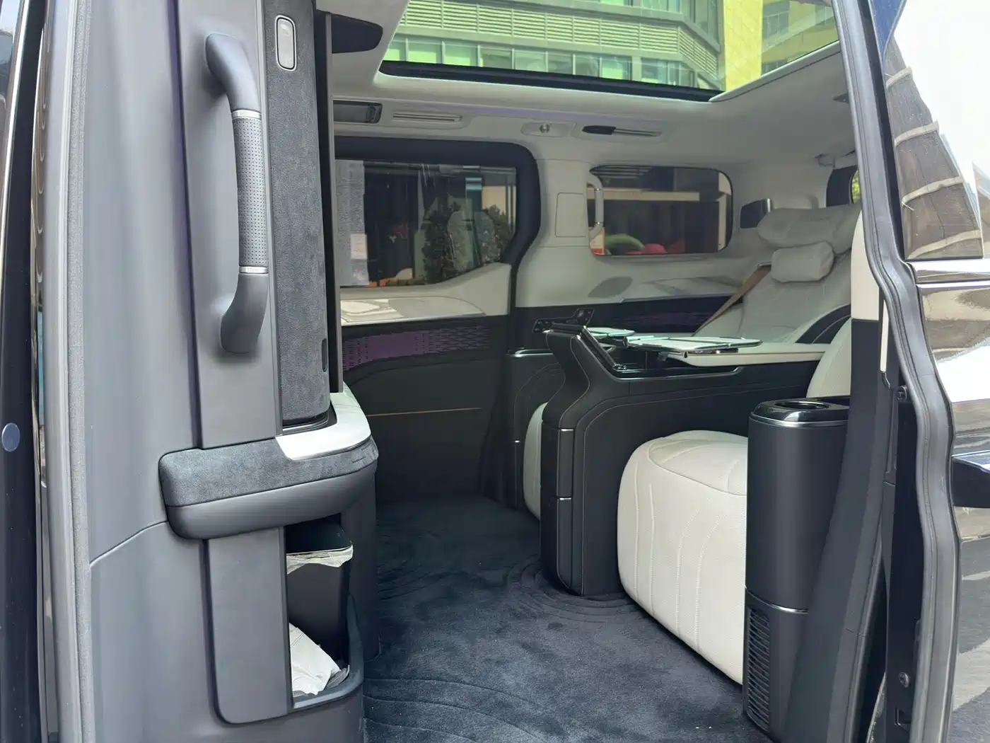 ZEEKR EXTREME KRYPTON 009