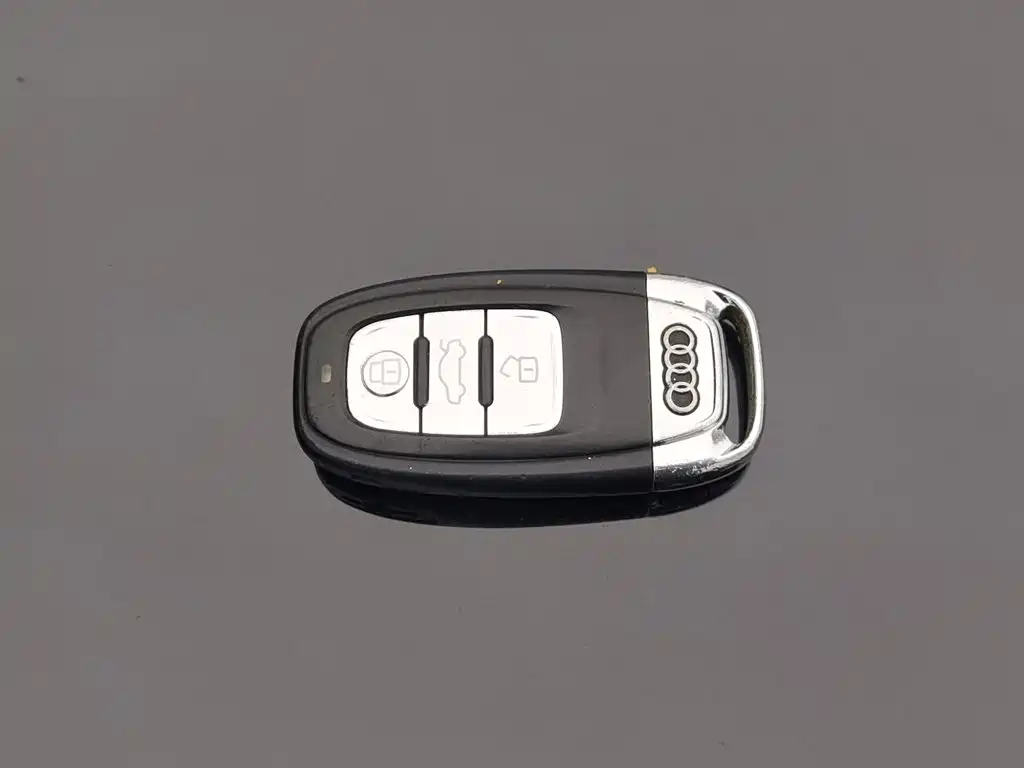 Photo 19 - Audi A6L