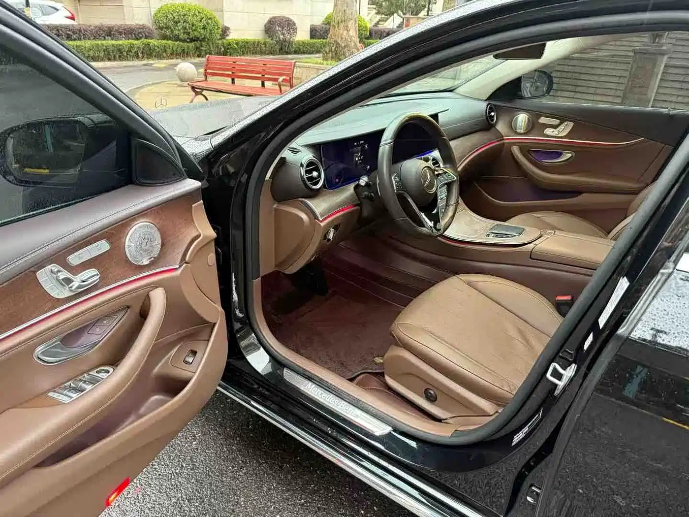 Mercedes-Benz E-Class 2023 E 300 L Luxury фото 6