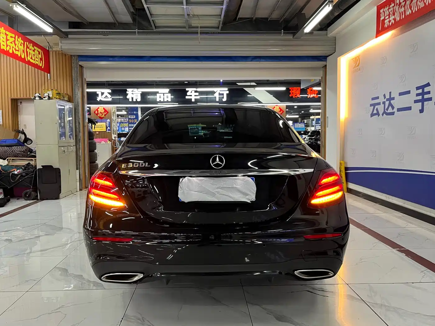 Mercedes-Benz E-Class 2018 E 200 L Sport фото 4
