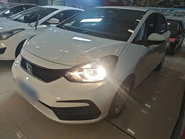 Honda Fit 1.5L CVT, Модный комфорт