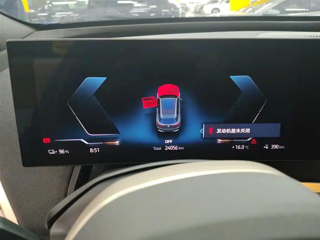 BMW iX 2022 xDrive40 фото 12