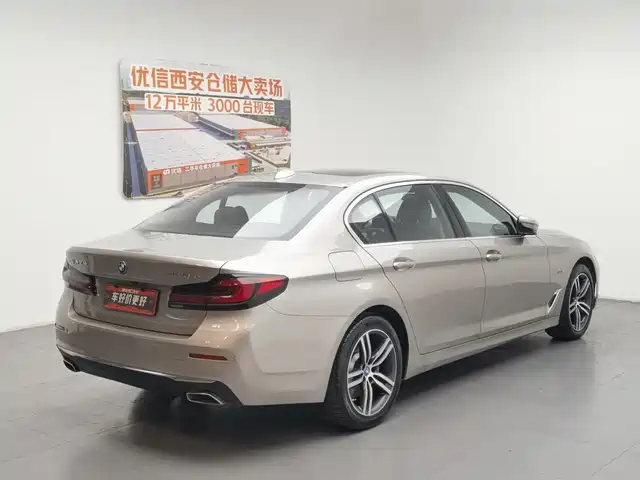 BMW 5 Series New Energy 2022 535Le Luxury Package — фото 2