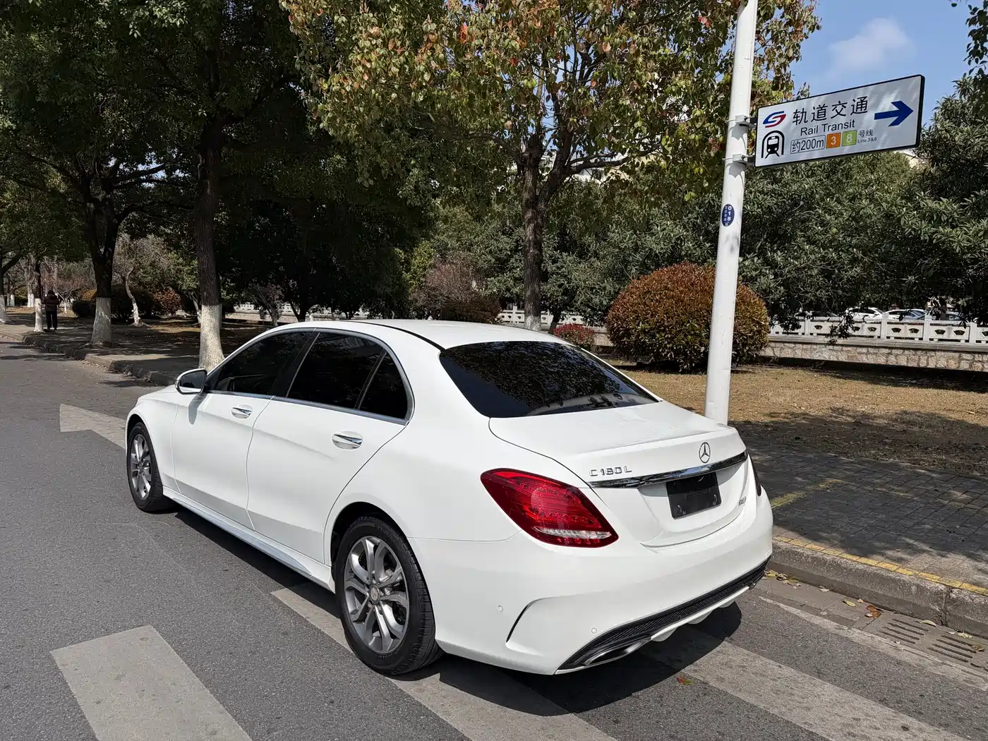 Mercedes-Benz C-Class 2016 C 180 L Sport фото 7