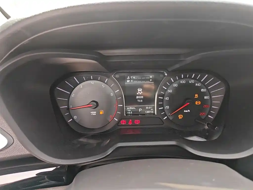 GAC Trumpchi Trumpchi GS4 2017 235T Automatic 2WD Luxury Smart Connected Edition фото 12
