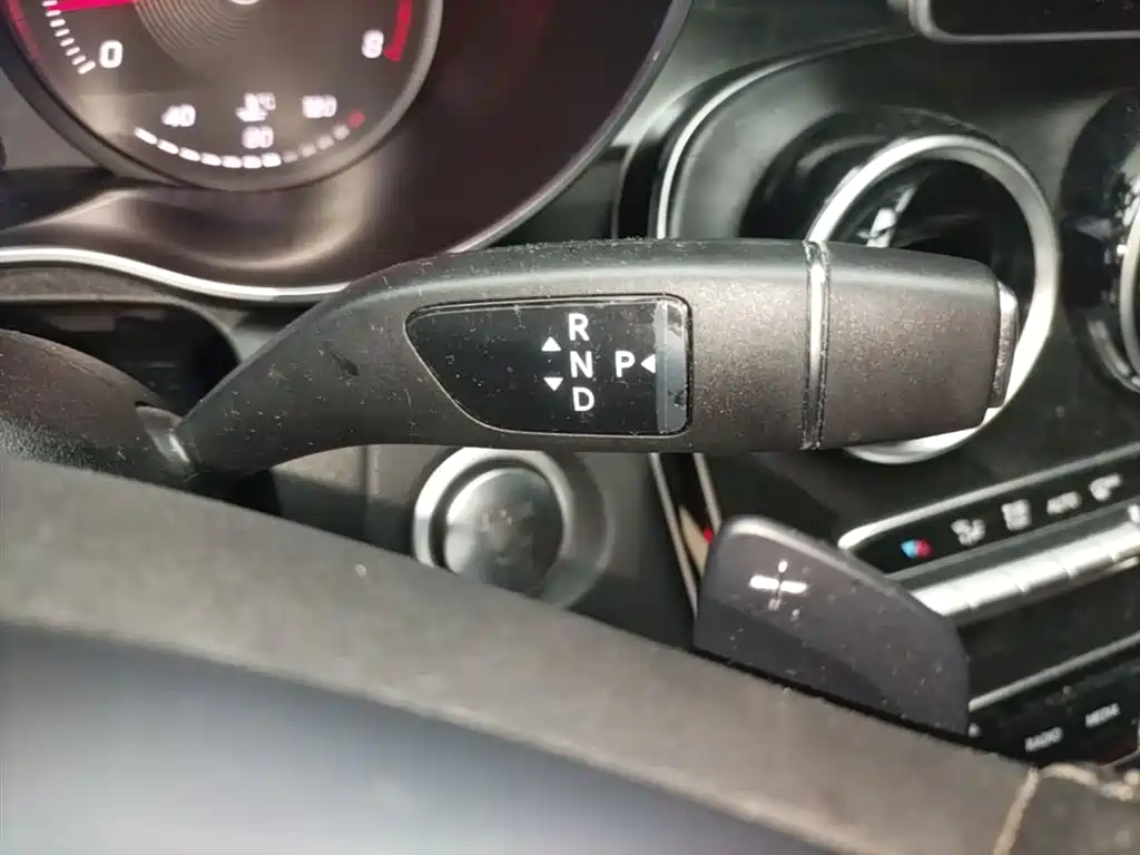 Mercedes-Benz C-Class 2018 C 200 L Sport Edition фото 14
