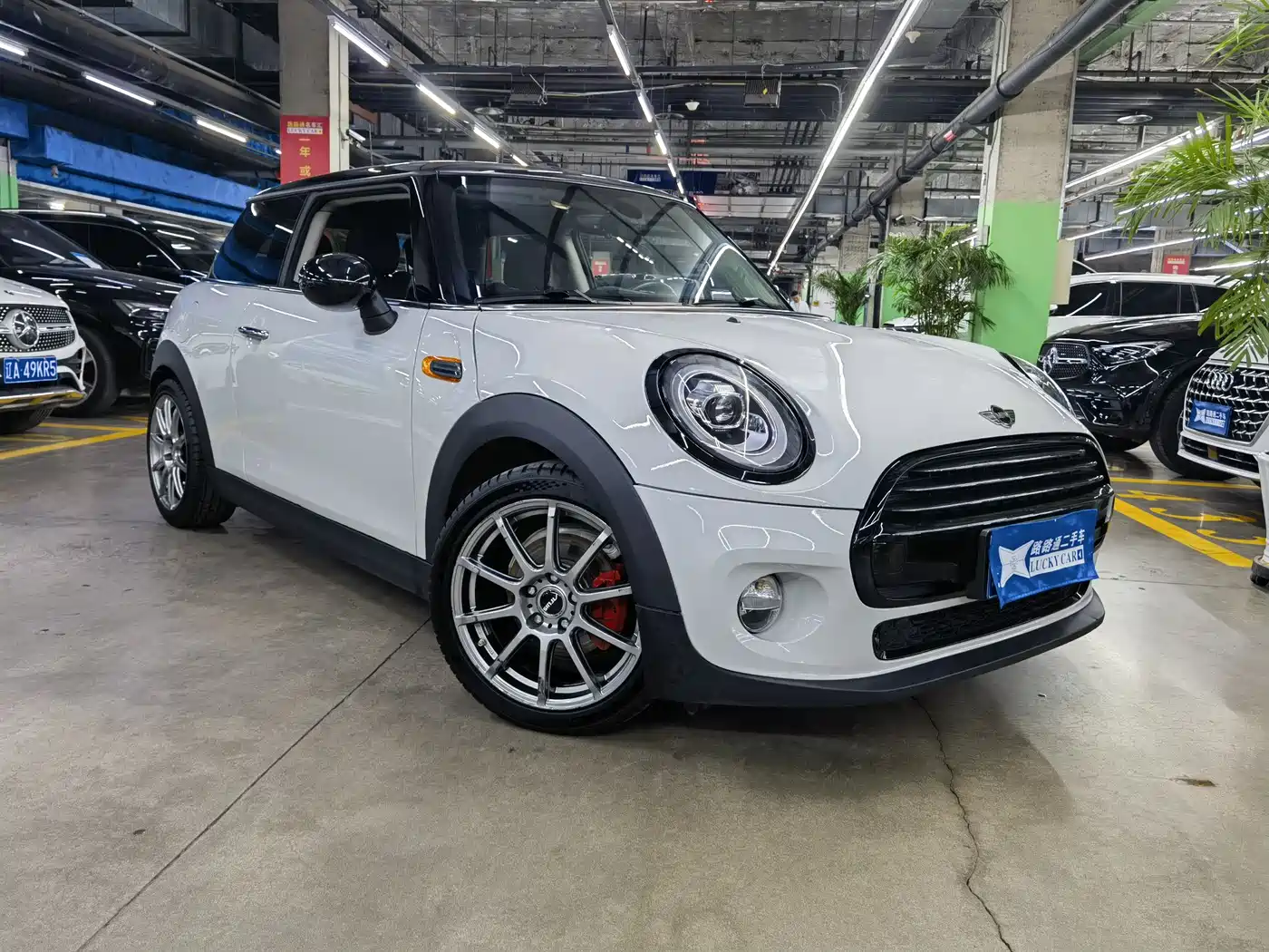 MINI 2016 1.5T COOPER фото 3