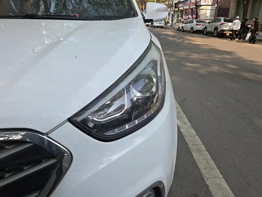 Hyundai Beijing Hyundai ix35 2015 2.0L Automatic 2WD Comfort China IV фото 5