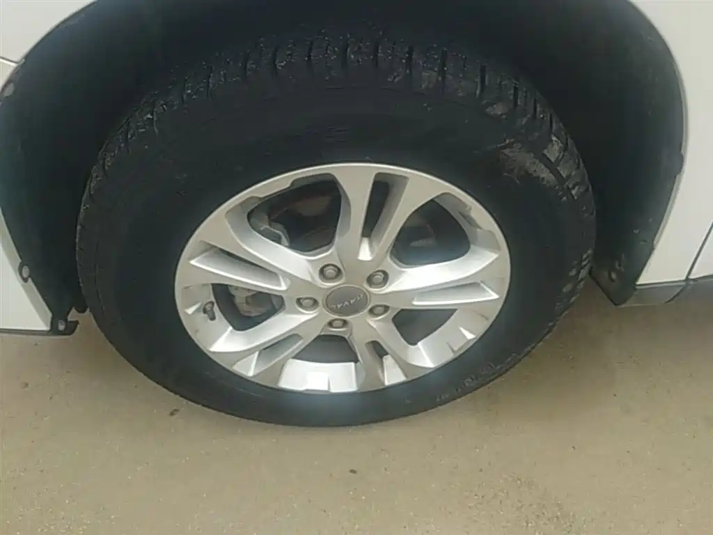 Haval M6 2017 1.5T Automatic 2WD Elite фото 23