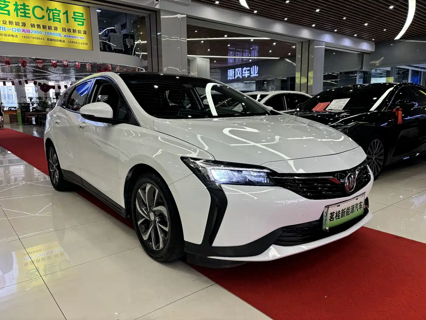 Buick Velite 6 2020 Plug-in Hybrid Connected Smart Edition фото 2
