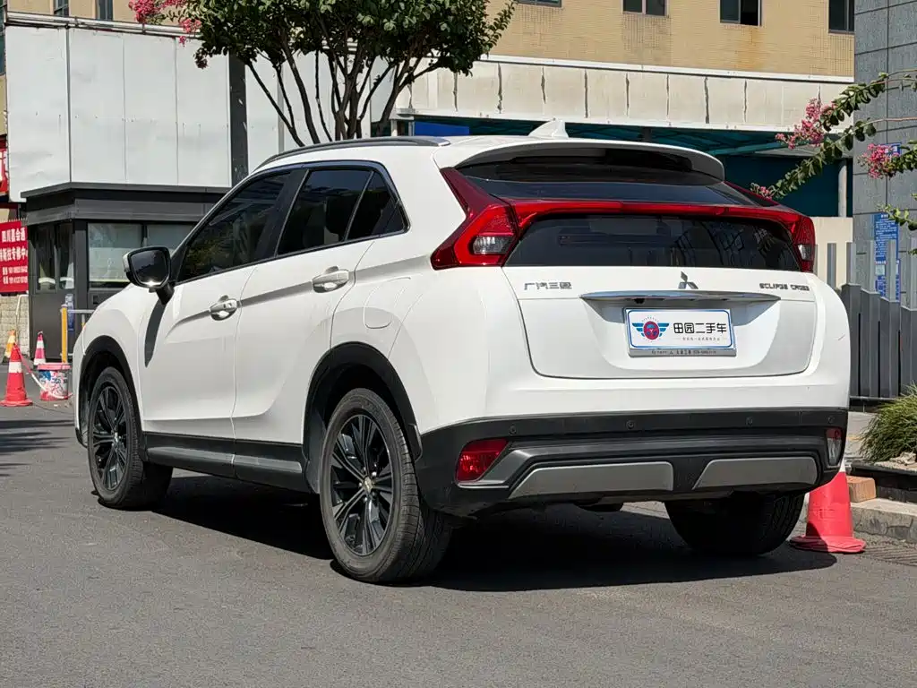 Mitsubishi Eclipse Cross 2021 2021 1.5T CVT 2WD Dream Edition