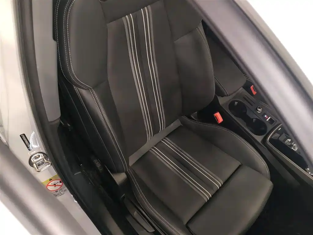 Audi A3 2024 Model A3L Limousine 35 TFSI Fashion Sport фото 20