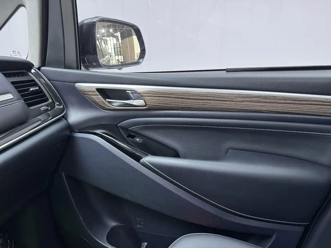 GAC Trumpchi Trumpchi M8 2021 Facelift Leading Series 390T Luxury Edition фото 17
