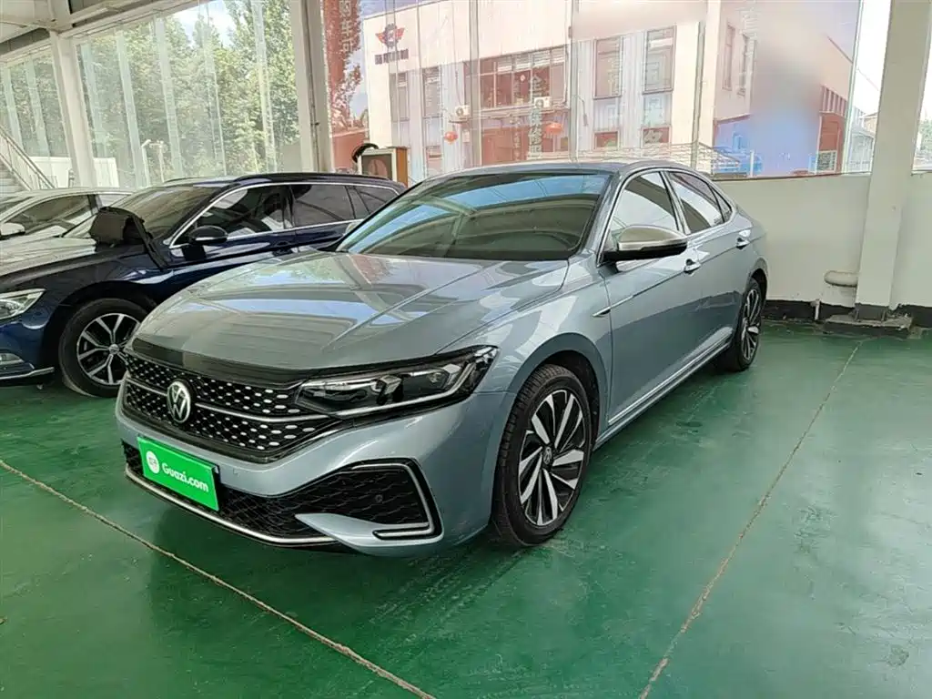 Volkswagen Passat 2022 330TSI Starlight Elite Edition